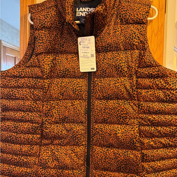 Lands end down puffer vest. - Picture 1 of 5